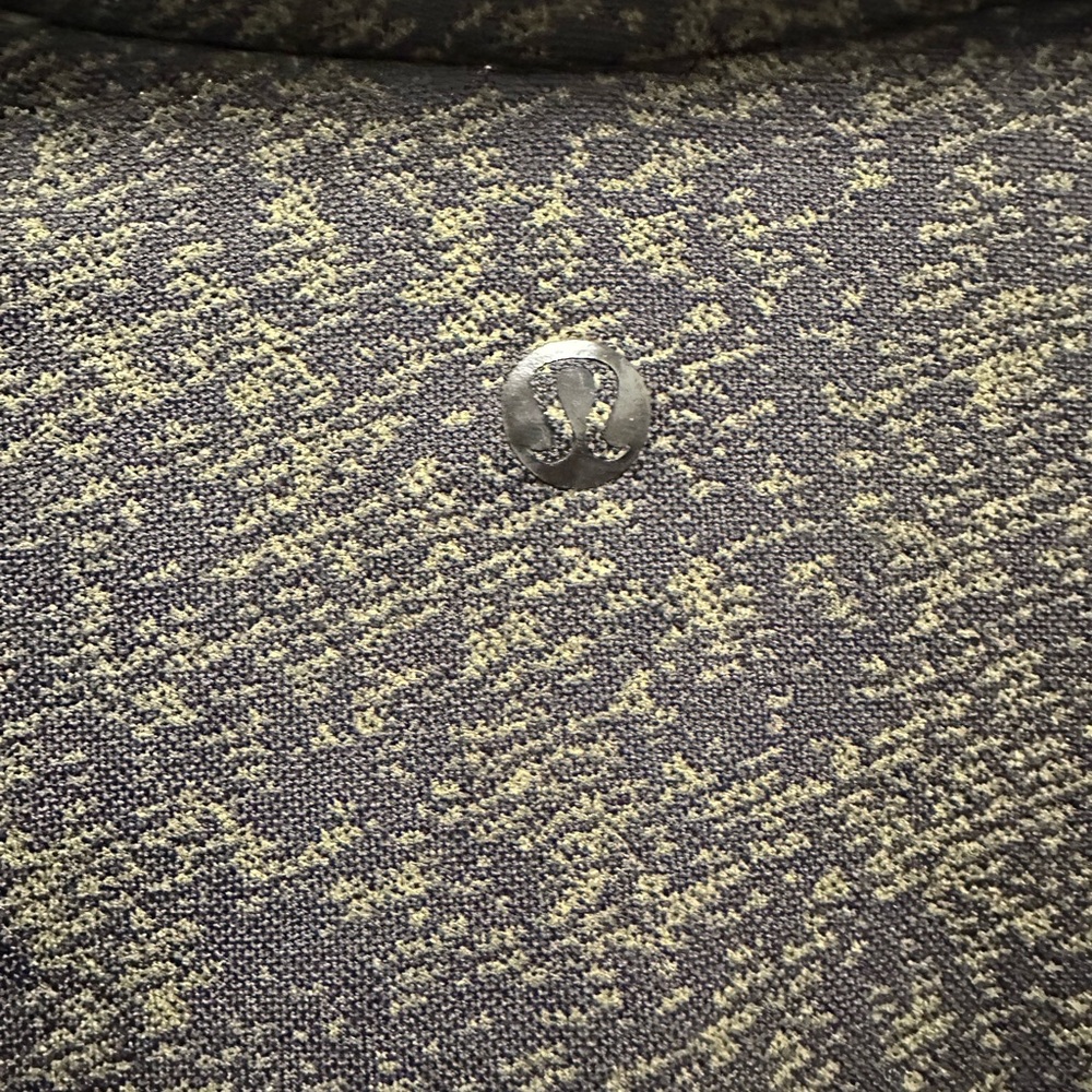 Lululemon Rest Less 1/2 Zip - Picture 9 of 9
